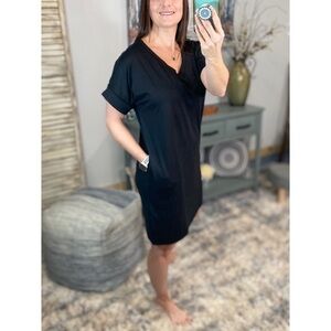 ❤️🔥Rolled Sleeve Boxy Pocket Tee Dress Black 1022